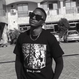 Pati Africa - Brand new