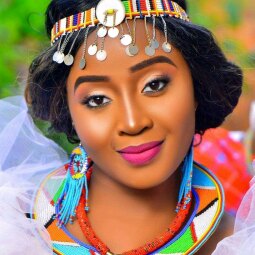 Julie Pola - Nsebeza Woli